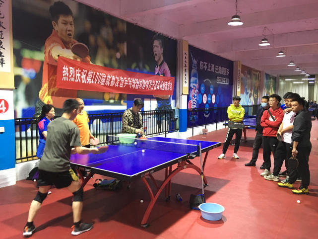 与十人中国 与十人中国