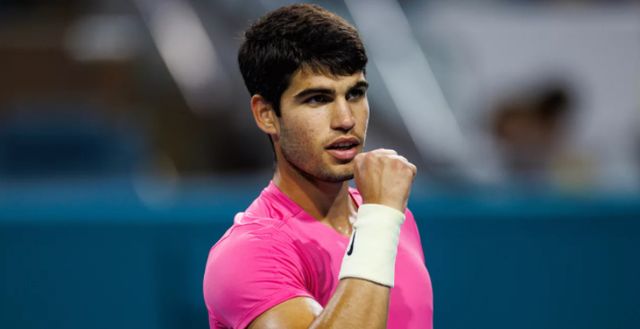 中国队的坚 中国队的坚