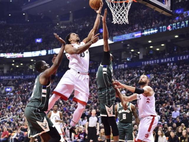 全队上下如 全队上下如